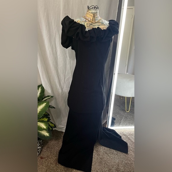 Windsor Smith Black Strapless Gown for Cocktail - Picture 4 of 11